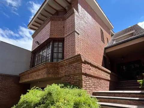 Casa en Venta en Mendoza, Capital