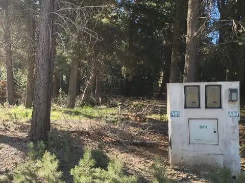 Hermoso Lote en CLUB DE CAMPO DOS VALLES, SE ACEPTA VEHICULO COMO PARTE DE PAGO O FINANCIACION ADELANTO DE USD 30.0000 MAS CUOTAS.