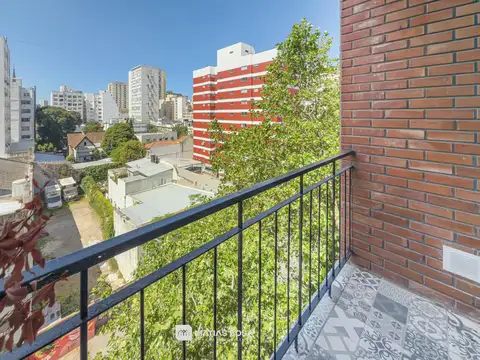 Departamento en Venta en Plaza Colon, USD 108.900