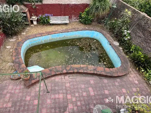 Casa en Venta con 1 cochera