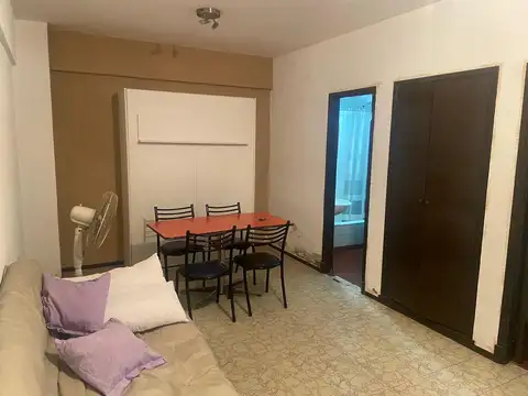 Entre Rios 2400, Piso 1