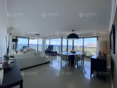 Departamento 5 ambientes con 4 baños
