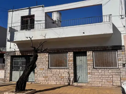 Venta casa PH 4 amb Villa Maipú Patio, Terraza. 