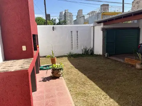 SE VENDE CASA 3 DORM. EN OBSERVATORIO