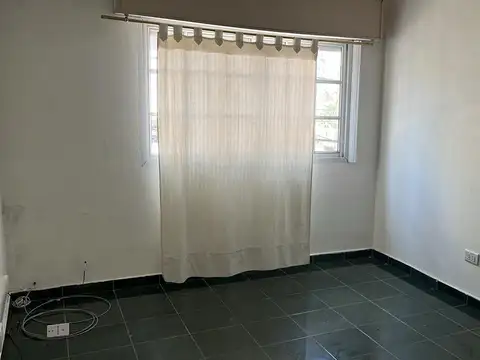 Monoambiente dividido, Excelente Ubicacion