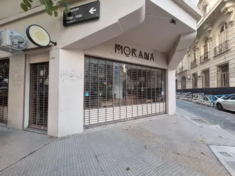 Local en esquina 70 m² en pb con gran vidriera – tribunales