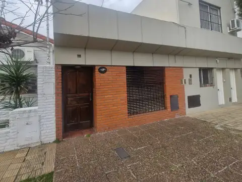 DUPLEX EN VENTA EN LOMAS DE SAN ISIDRO