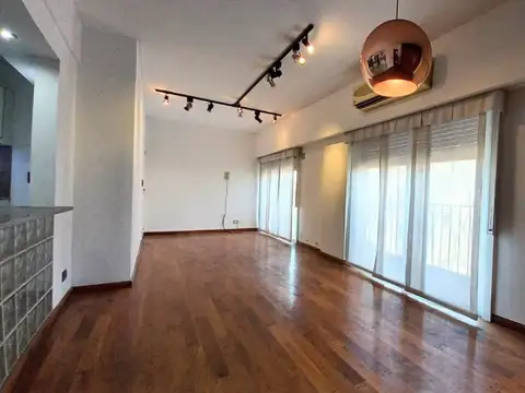 Avenida Bartolomé Mitre 2400