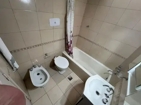 Depto Tipo Casa en Venta en Centro, USD 350.000