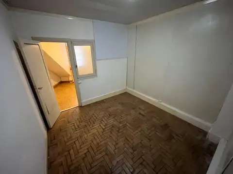 Depto Tipo Casa en Venta 45 años