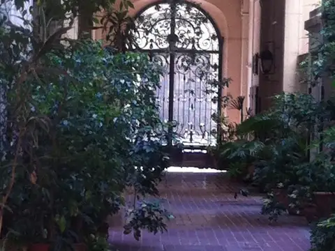 Departamento en  Historico Pasaje Santamarina, San Telmo