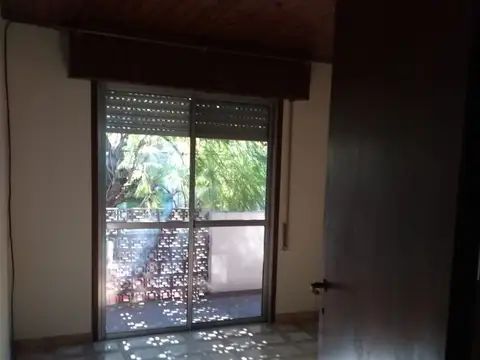Depto Tipo Casa en Venta 32 años