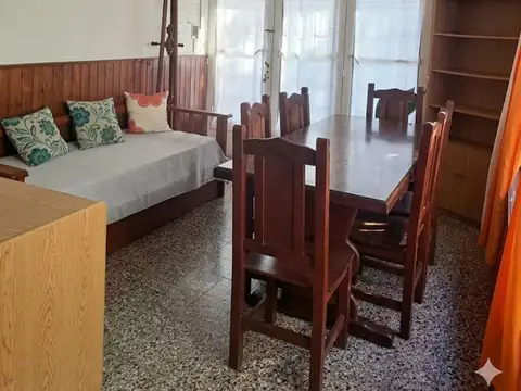 Depto Tipo Casa en Venta de 4 ambientes