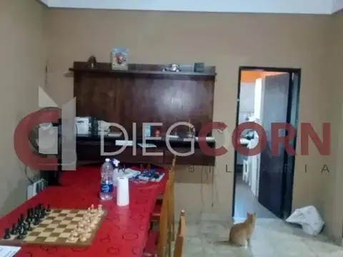 Casa 3 ambientes con 1 baño