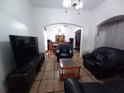 Depto Tipo Casa en Venta de 5 ambientes