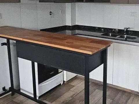 Depto Tipo Casa en Alquiler de 2 ambientes