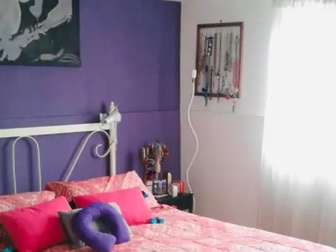 Casa 4 amb con jardín y cochera - Castelar