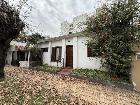 Venta de Casa 3 ambientes en Don Bosco