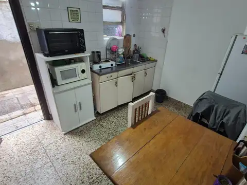 Casa en esquina 3 amb + escritorio y terraza