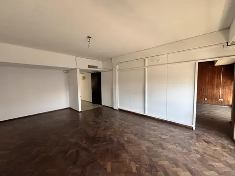 Departamento en Alquiler 50 años
