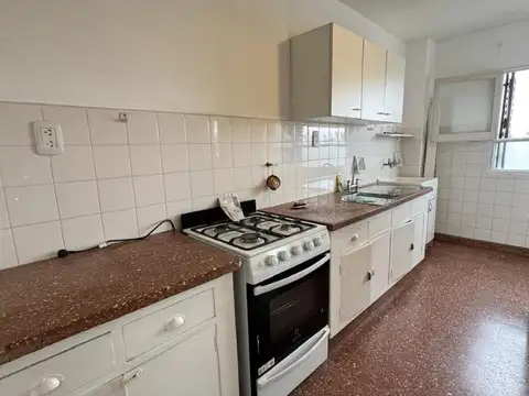 Departamento 3 ambientes con 2 baños