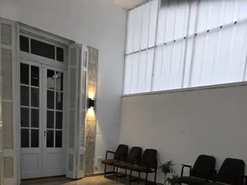 Local en Alquiler en Abasto, $ 250.000