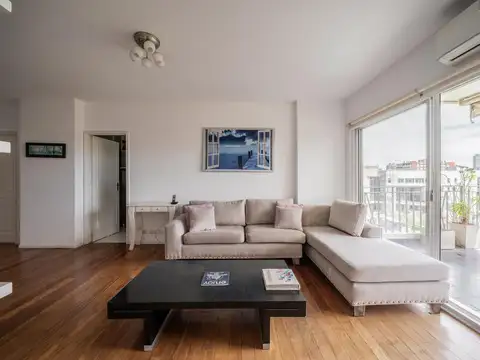 Venta Bajo Belgrano Chico torre departamento 3 ambientes cochera fija amenities pileta vista