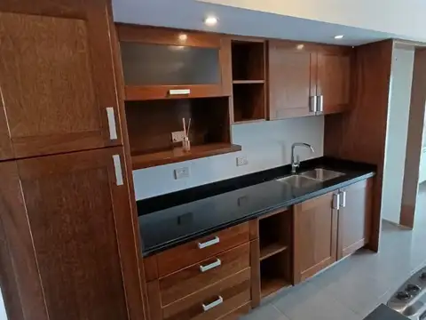 Departamento en Alquiler con 2 cocheras