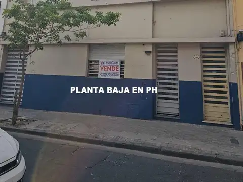 AMPLIA OFICINA EN P.B - CENTRICA SOBRE MENDOZA