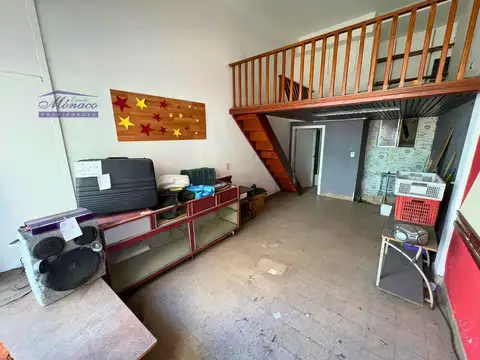 Local en Venta Via Pública