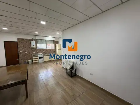 Local en Venta en Jose Leon Suarez, USD 70.000
