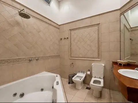 Departamento en Venta de 6 ambientes