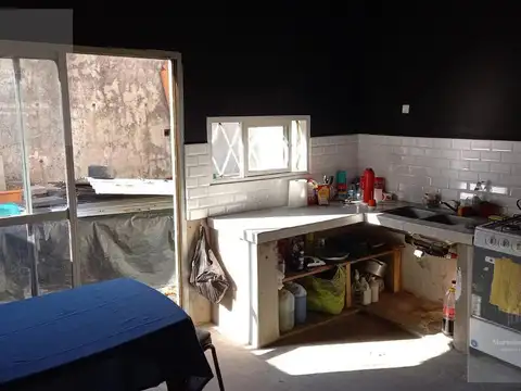 Depto Tipo Casa 2 ambientes con 1 baño