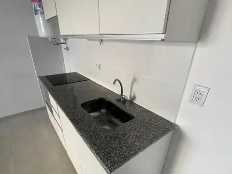 DF799 - DEPARTAMENTO EN VENTA EDIF. BLOSSET VILLAGE