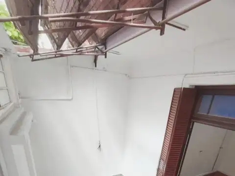 Depto Tipo Casa en Alquiler de 1 dormitorio