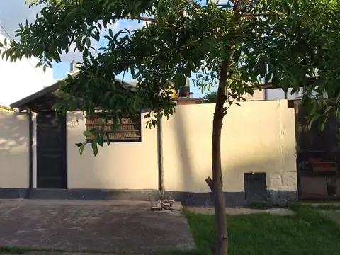 Casa en venta Altolaguirre al 900 Villa Dominico