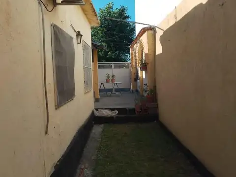 Casa en Venta en Villa Dominico, USD 55.000