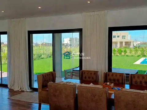 Casa en Venta 1 año