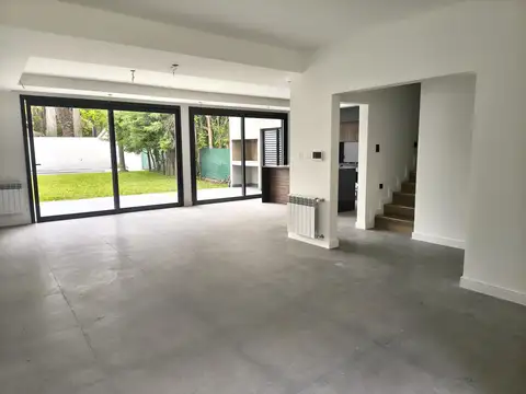 Casa en Venta en Funes, USD 350.000