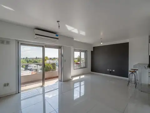 Departamento 4 ambientes con 2 baños