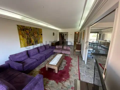 Venta Departamento 4 ambientes con dependencia en Barracas frente a Plaza Colombia