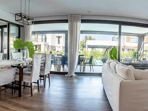 Casa en Venta de 5 dormitorios