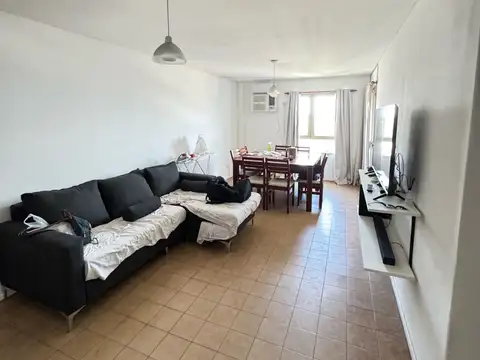  Departamento 4 dormitorios Ed.Centauro 7 – Rivadavia 1483