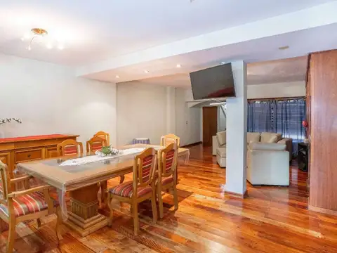 CASA EN VENTA 7 AMBIENTES OLIVOS ROCHE