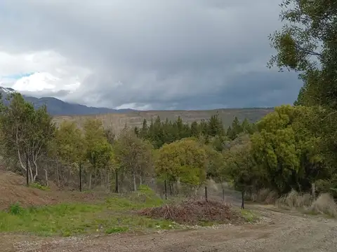 Terreno en Esquel - Villa Ayelén 963 m2.