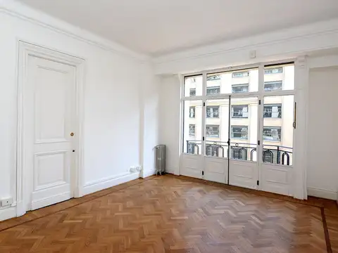 Oficina en Alquiler 97 años
