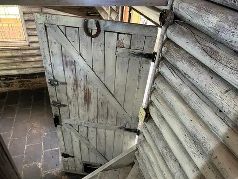 Casa en Alquiler con 1 cochera