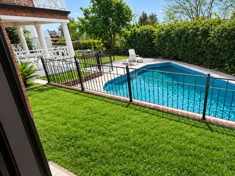 CASA VENTA BARRANCAS DE SAN JOSE 5 AMBIENTES