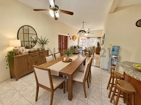Venta Casa Parque Leloir Ituzaingó 3 ambientes Excelente Ubicación