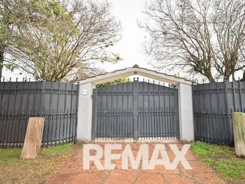 VENTA CASA QUINTA 2 DORMITORIOS + PILETA